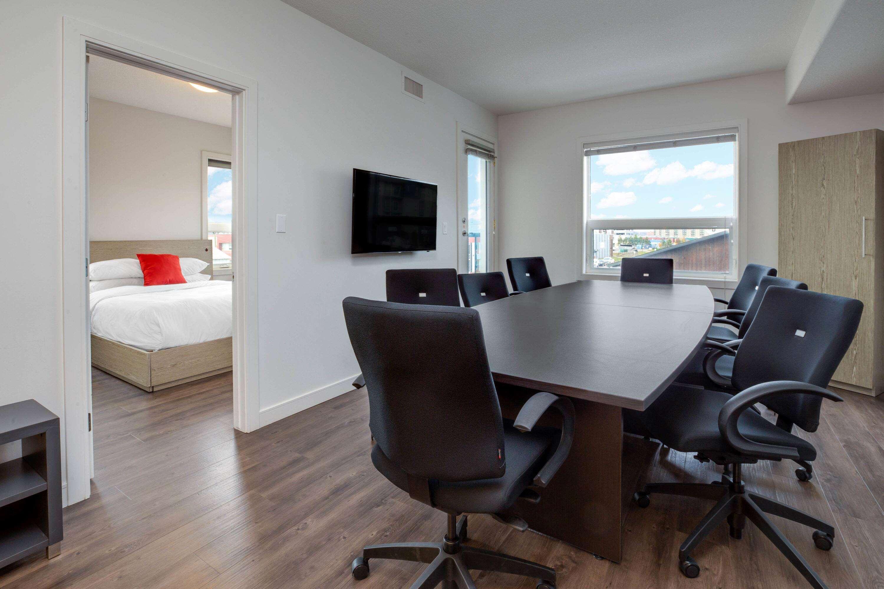 Ramada By Wyndham Fort Mcmurray Exterior photo